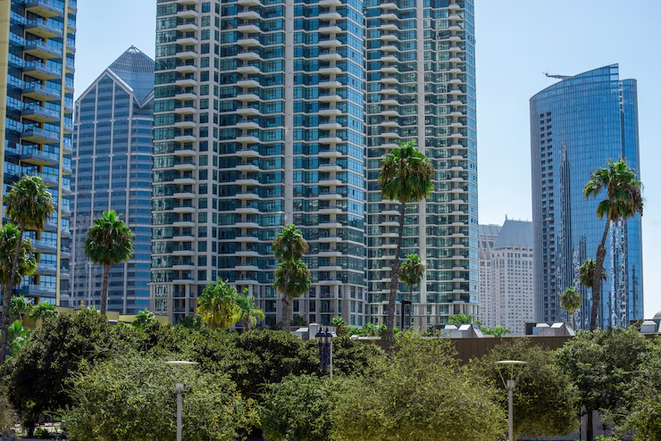 Top 10 Coolest Miami Neighborhoods to Live In