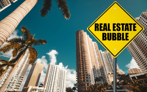 What Are the 10 Big Pros and Cons of Living in Miami?