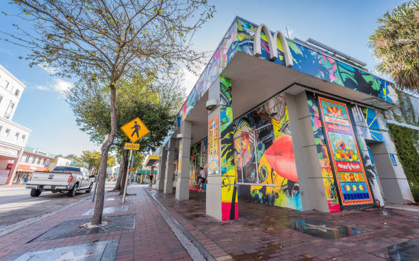 Top 10 Tips on How to Experience Miami’s Street Art Scene